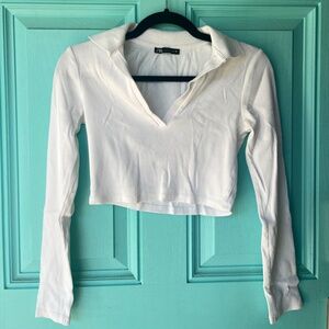 Ribbed split neck crop top